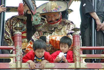 富山県城端町、重要無形民俗文化財指定　城端曳山祭