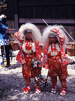 富山県上平村の獅子舞